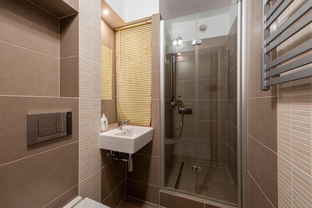 Pearl Of Lodz -Off Piotrkowska View Apartment Ngoại thất bức ảnh